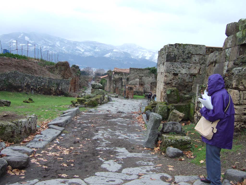 Vesuvian Gate Pompeii. December 2005. Looking south across area C and through gate.