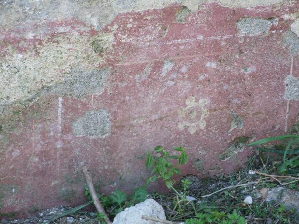 I.2.17 Pompeii.  March 2009.  Room 9.  Cubiculum.  Painted plaster decoration.