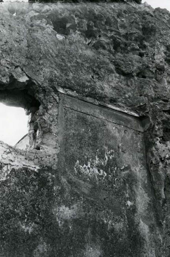 I.8.18 Pompeii, 1975. Domus of Balbus, kitchen, NW of atrium, back W wall by NW corner.  Photo courtesy of Anne Laidlaw.
American Academy in Rome, Photographic Archive. Laidlaw collection _ P_75_6_9.
