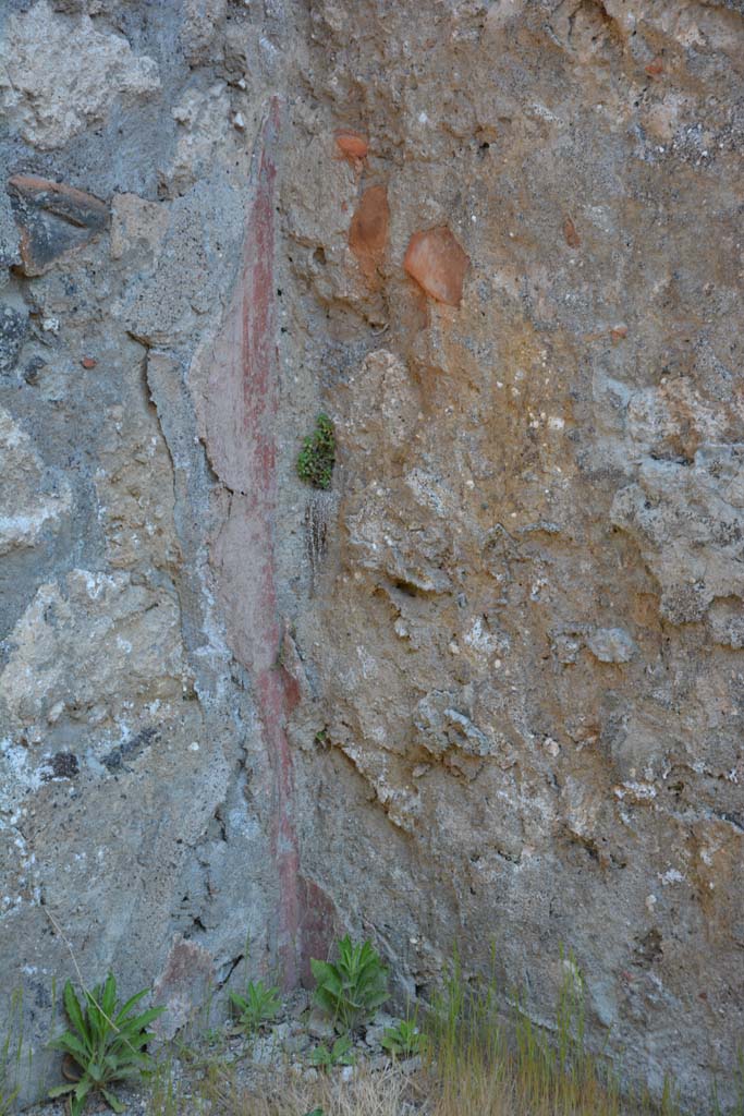 I.10.2 Pompeii. April 2017. 
Detail from north-east corner of bar-room on east side of entrance doorway.
Photo courtesy Adrian Hielscher.
