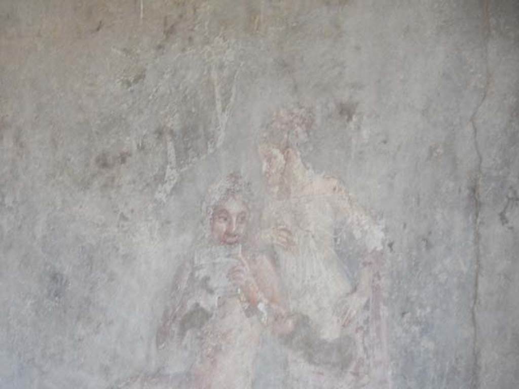 1.10.4 Pompeii. May 2015. Room 19, detail of central painting from south wall.
Photo courtesy of Buzz Ferebee.

