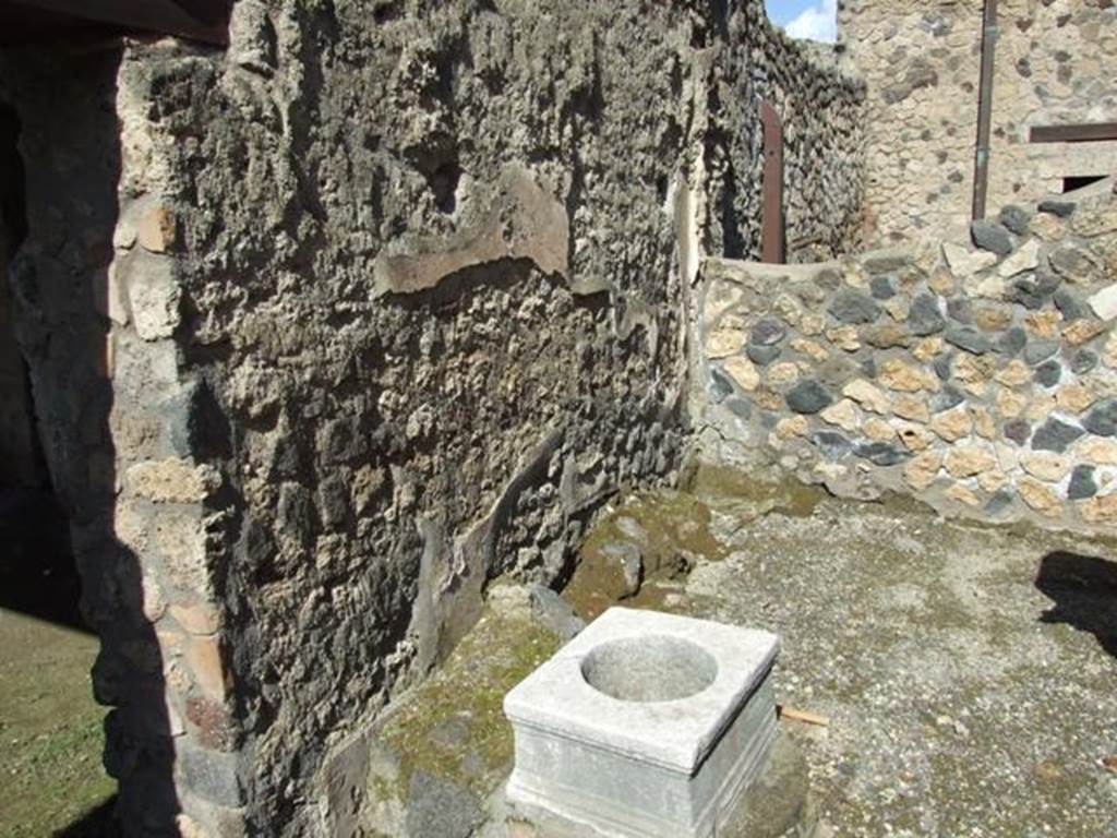 I.12.2 and I.12.1 Pompeii. March 2009. Room 11. West wall. Looking north.