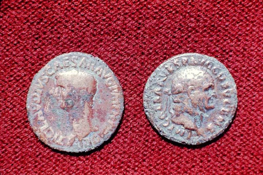 II.5 Pompeii, 1968. Detail of coins. Photo by Stanley A. Jashemski.
Source: The Wilhelmina and Stanley A. Jashemski archive in the University of Maryland Library, Special Collections (See collection page) and made available under the Creative Commons Attribution-Non Commercial License v.4. See Licence and use details.
J68f1789