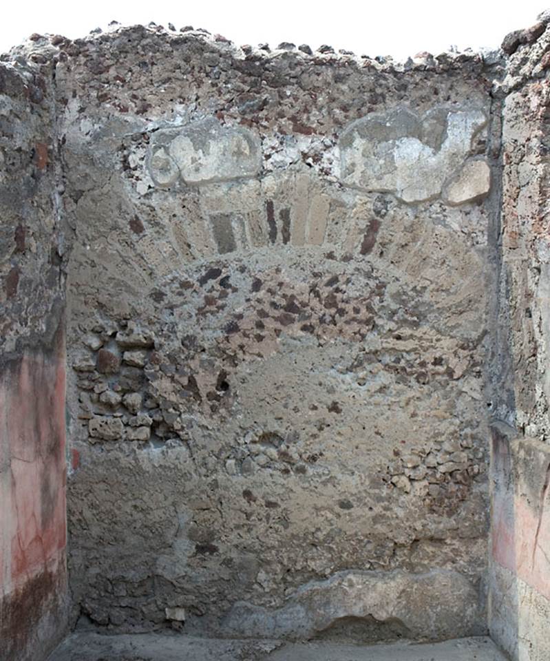 V.1.7 Pompeii. c.2005-7. Room 16, north wall. Photo by Hans Thorwid. 
Photo courtesy of the Swedish Pompeii Project. 
