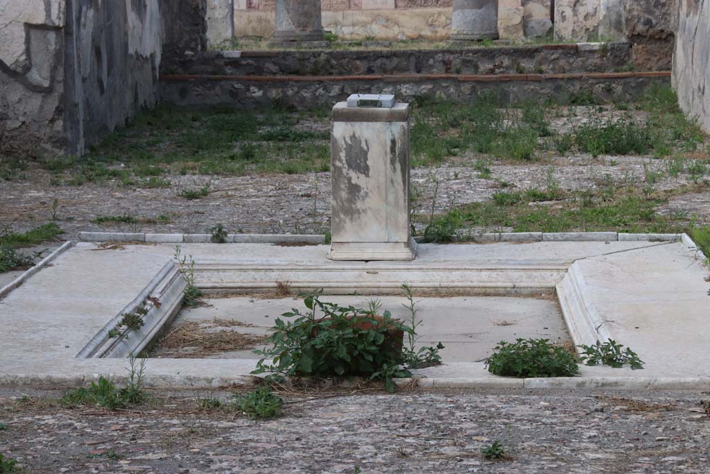 V.1.7 Pompeii. September 2017. Room 1, looking north across impluvium in atrium. 
Photo courtesy of Klaus Heese.
