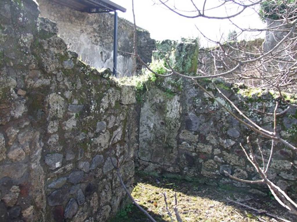 V.4.13 Pompeii. March 2009. Site of staircase and doorway to triclinium “K”.