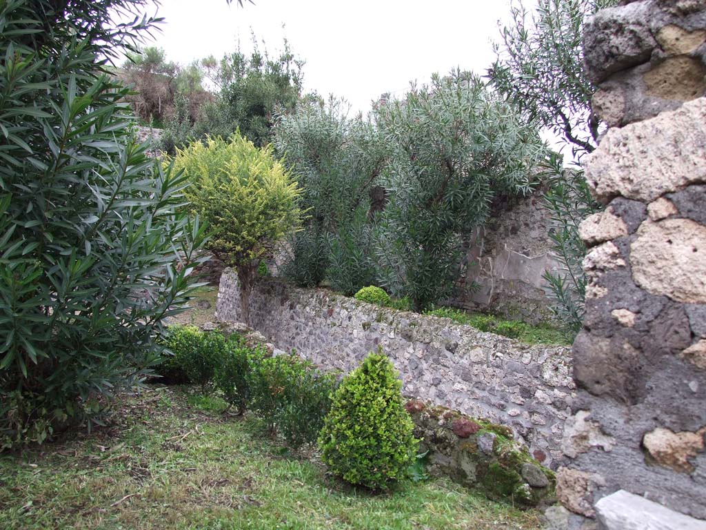 VI.7.23 Pompeii. December 2006. Looking north-east onto garden terrace from window.