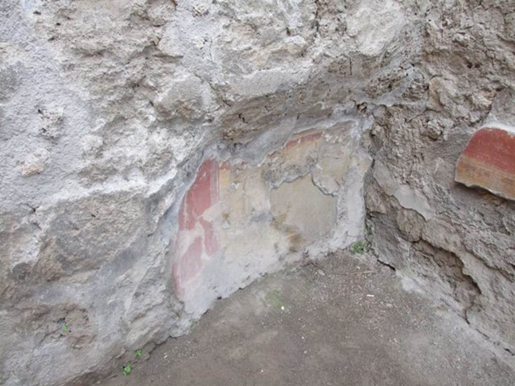 VI.11.10 Pompeii. March 2009. Room 29, recess in south-east corner. 