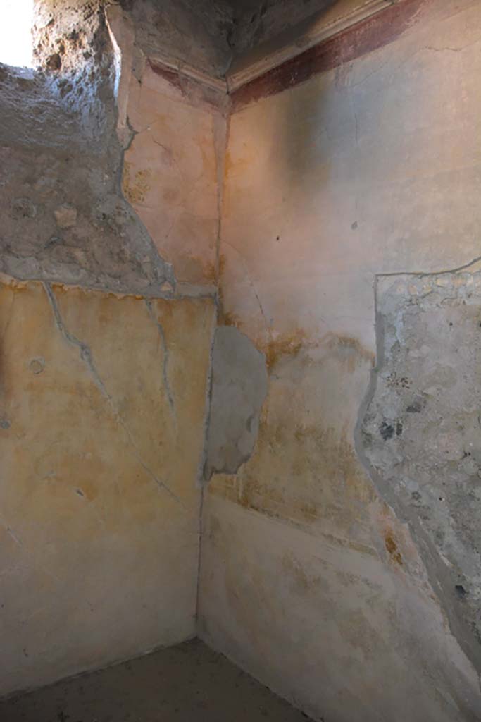 VI.11.10 Pompeii. November 2017. Room 41, south-east corner.
Foto Annette Haug, ERC Grant 681269 DCOR
