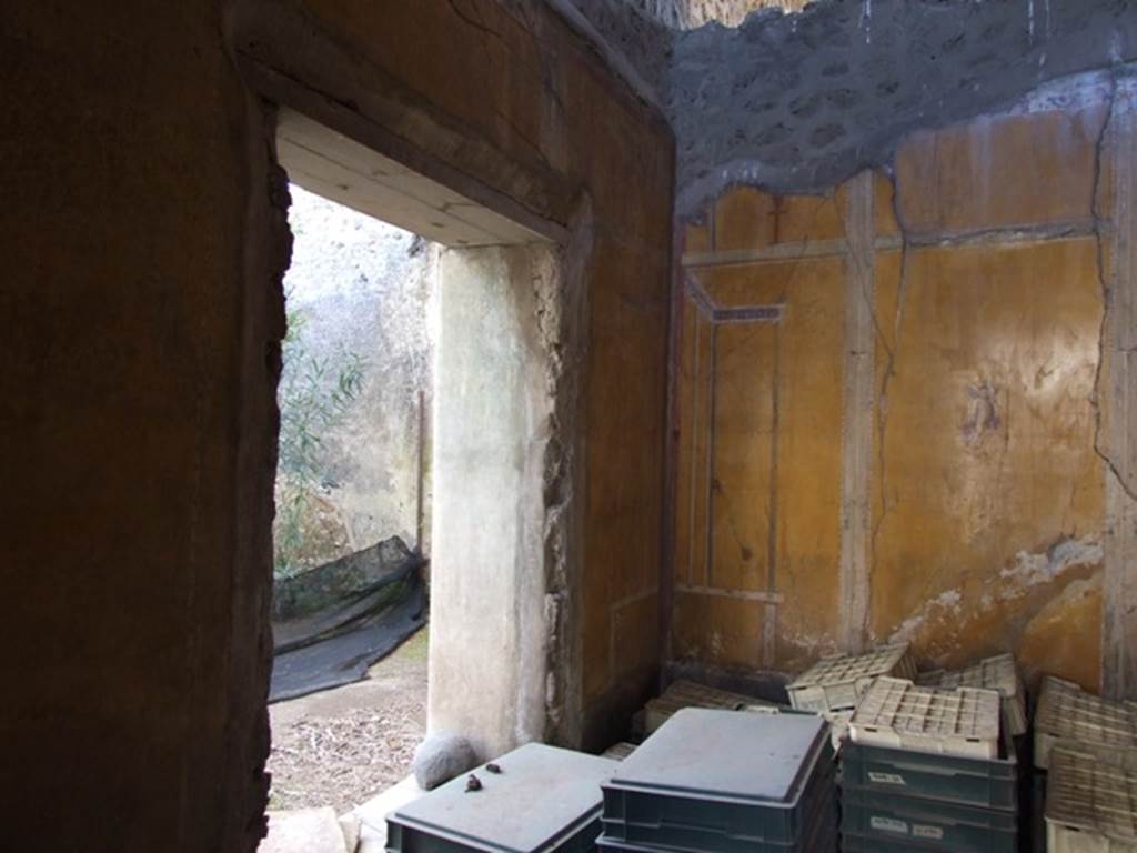 VI.14.20  Pompeii.  March 2009.  Room 13.  East wall with window overlooking garden.