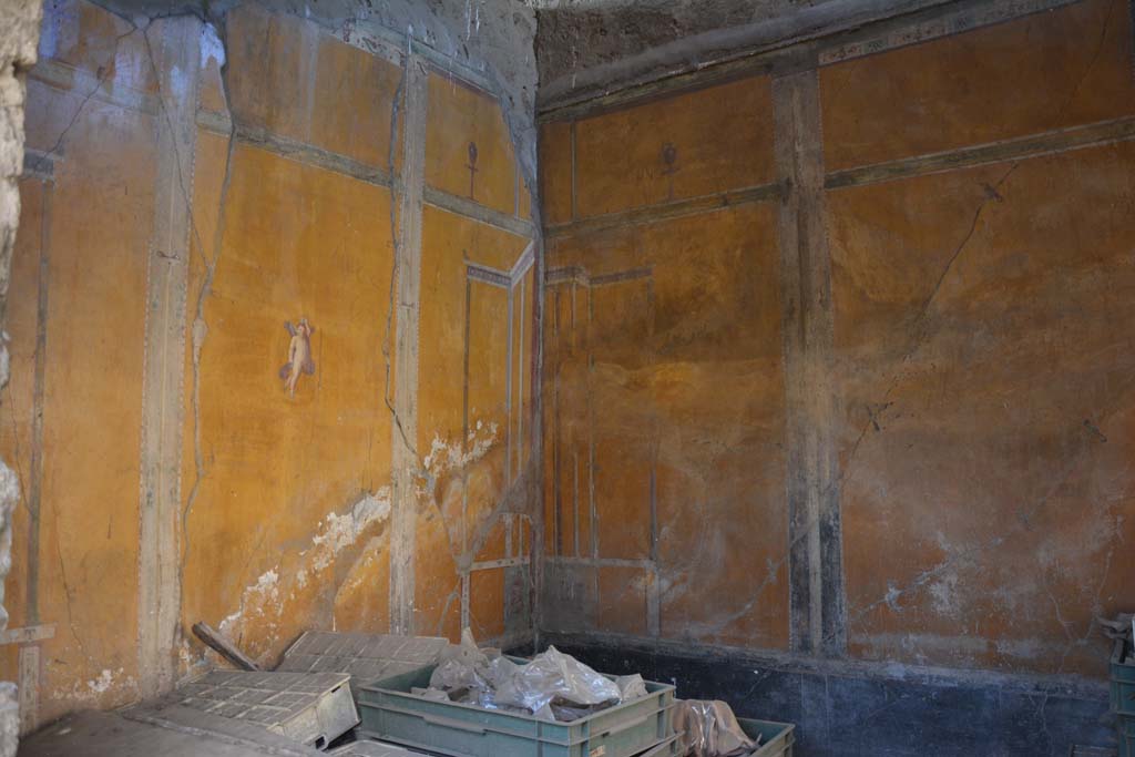 VI.14.20 Pompeii. October 2019. Room 13, looking towards south-west corner.
Foto Annette Haug, ERC Grant 681269 DCOR.
