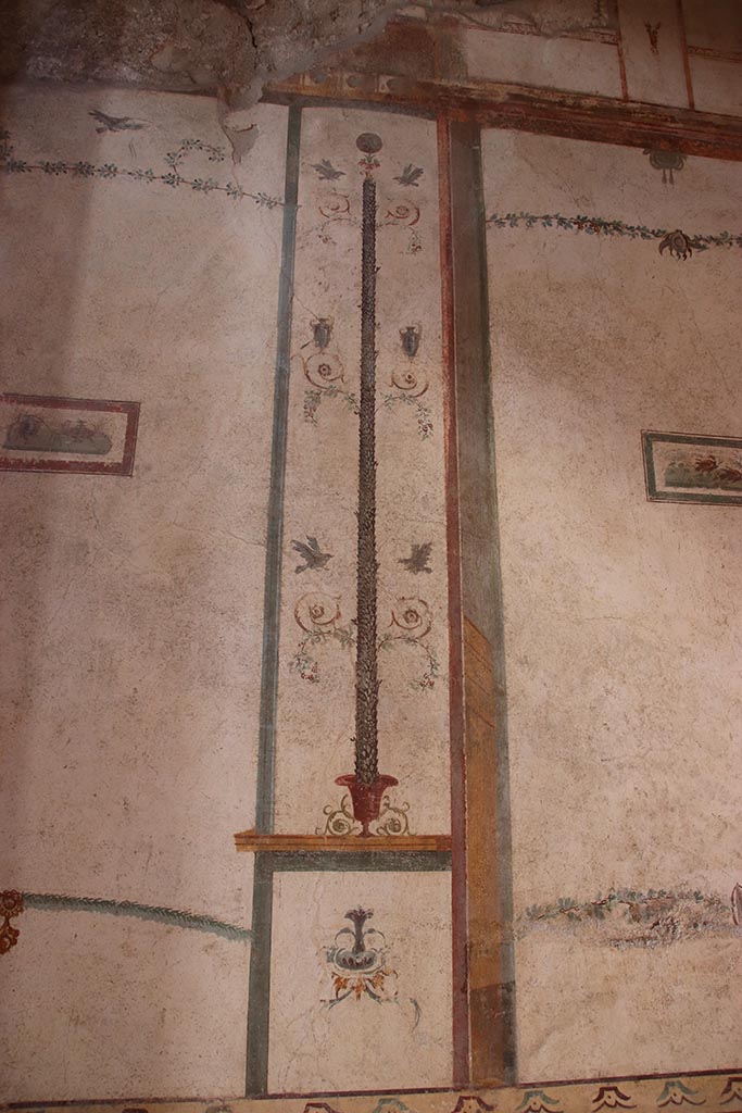 VI.15.1 Pompeii. October 2024. 
Cubiculum g, south and middle painted panels from west wall. Photo courtesy of Klaus Heese.
