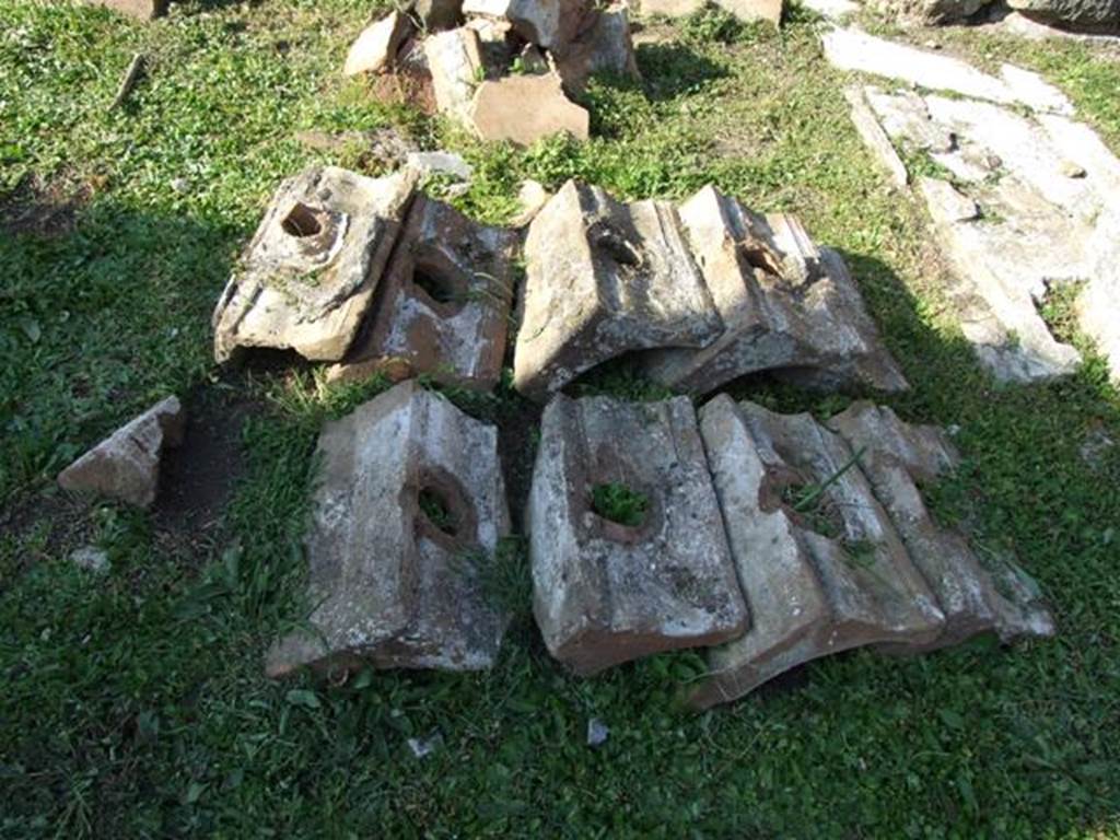 VII.4.31 Pompeii. March 2009. Grondaia, or Antefisse fittile, or Decorative Gutter Rainwater Spouts