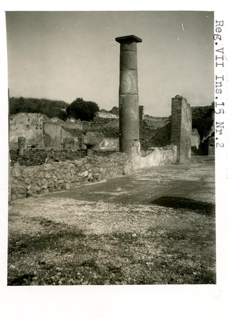 VII.15.2 Pompeii. Pre-1937-39. Area to rear of tablinum, looking north-east.
Photo courtesy of American Academy in Rome, Photographic Archive. Warsher collection no. 1453.
