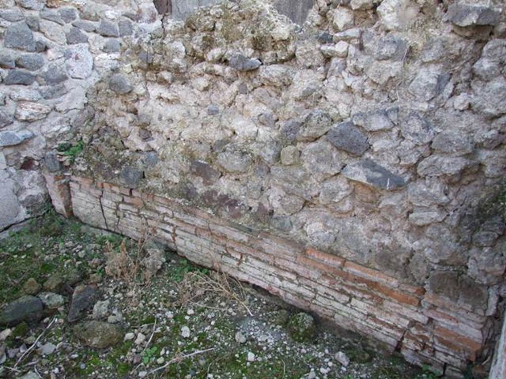 VII.16.15 Pompeii. December 2007.  Room 11, west wall of middle cubiculum.