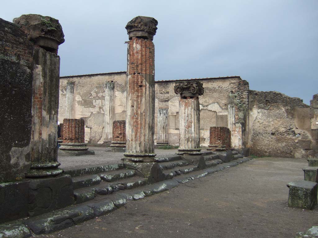 VIII.1.1 Pompeii. December 2005. Basilica, looking north across entrance, columns and steps.