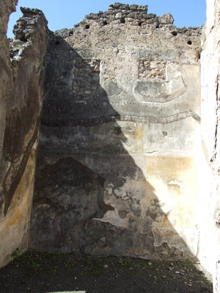 VIII.5.2 Pompeii.  March 2009.  Room 4.  Cubiculum. West wall.