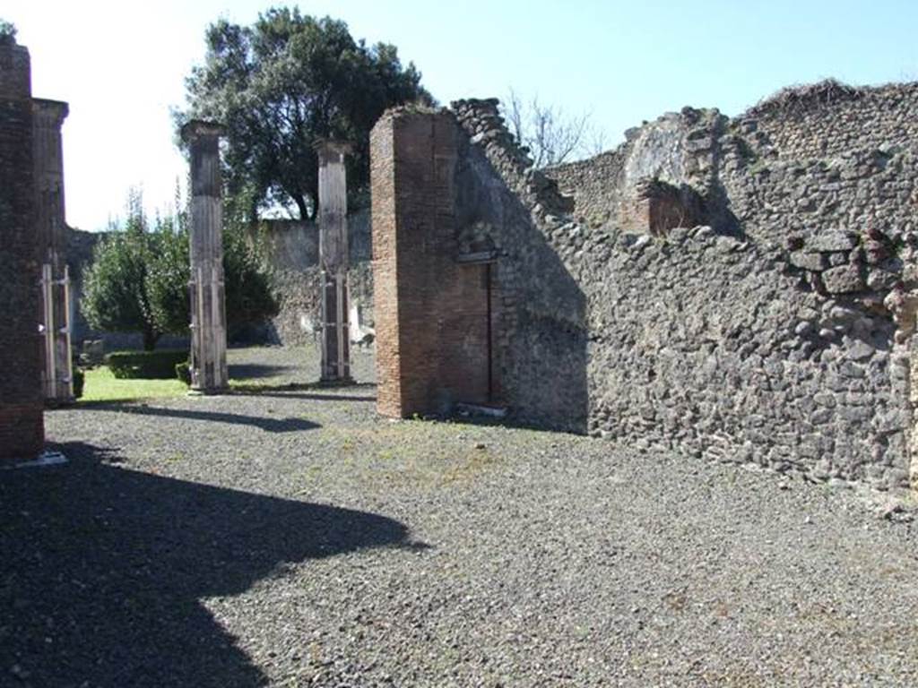 VIII.5.2 Pompeii.  March 2009.  Room 7. Tablinum.  Looking south.