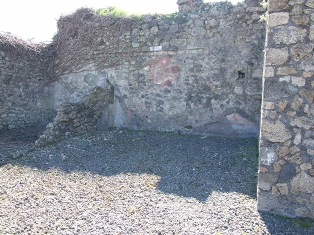 VIII.5.5 Pompeii.  March 2009.  Room 32.  Tablinum. Looking south.