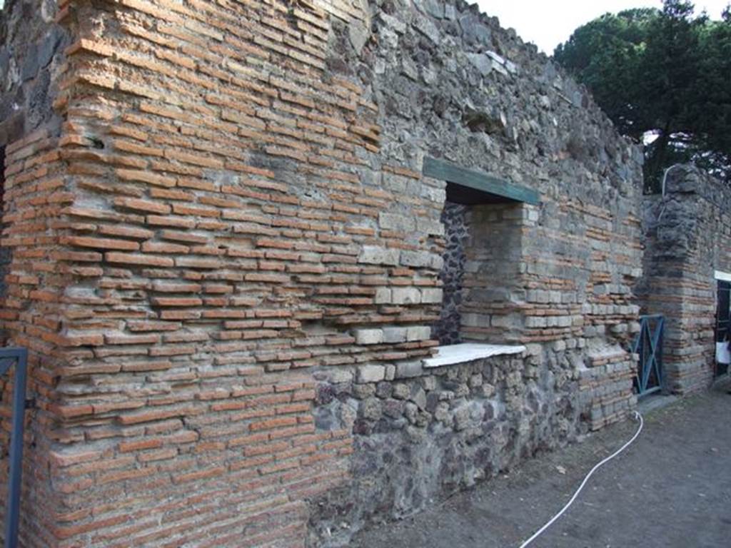 VIII.7.16 Pompeii. December 2007. Room on east side.