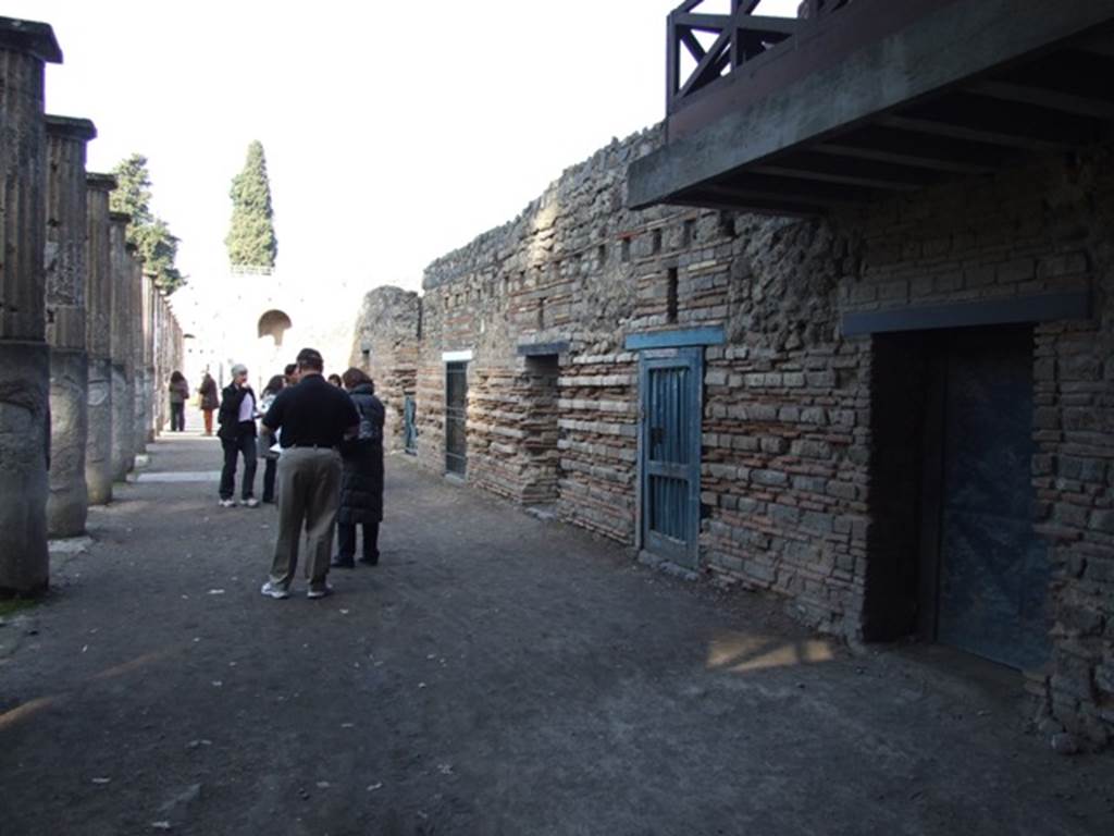 VIII.7.16 Pompeii. December 2007. Looking north along east side from south east corner.