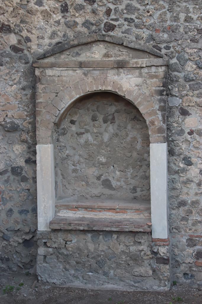 VIII.7.28 Pompeii. October 2023. Niche set into north wall of irregular shaped sacred room. Photo courtesy of Klaus Heese. 