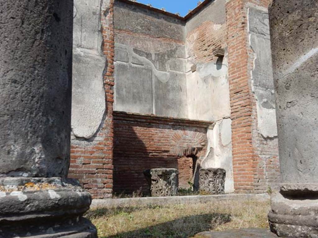 VIII.7.28, Pompeii. May 2015. Looking towards north-west side of cella. Photo courtesy of Buzz Ferebee.
