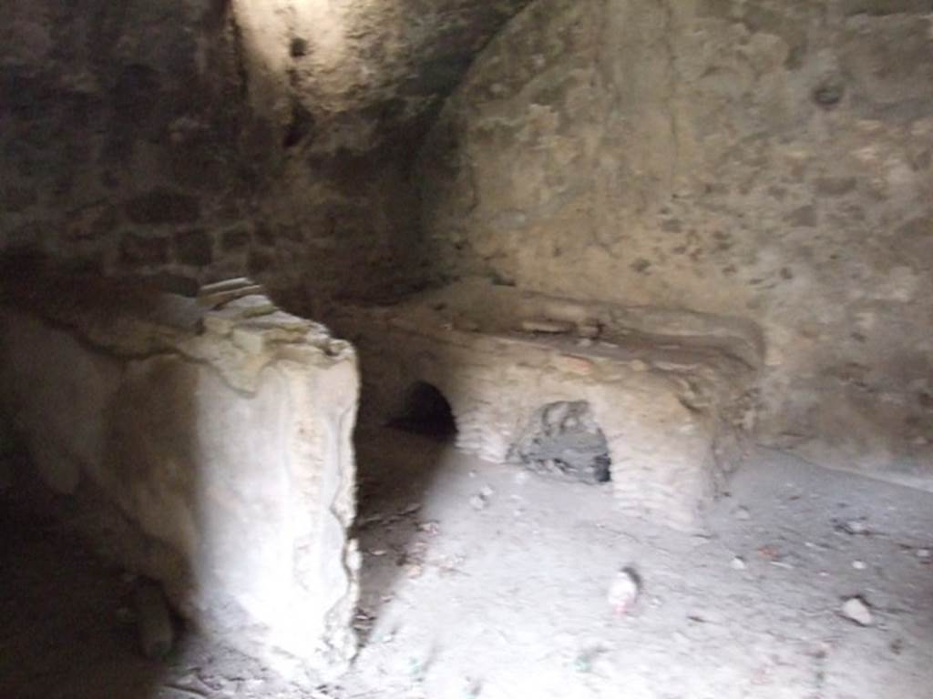 IX.1.20 Pompeii. December 2007. Room 13. Kitchen.