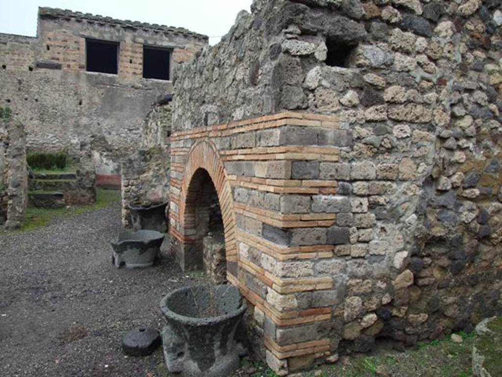 IX.3.12 Pompeii. January 2008. Looking north across the front of the oven.