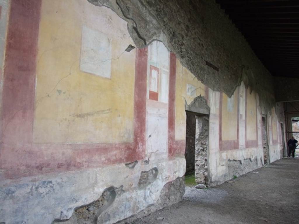 IX.8.6 Pompeii. March 2009. West portico, looking north. 
For description and location of painted panels, see Bullettino dellInstituto di Corrispondenza Archeologica (DAIR), 1882, pages 104-116.


