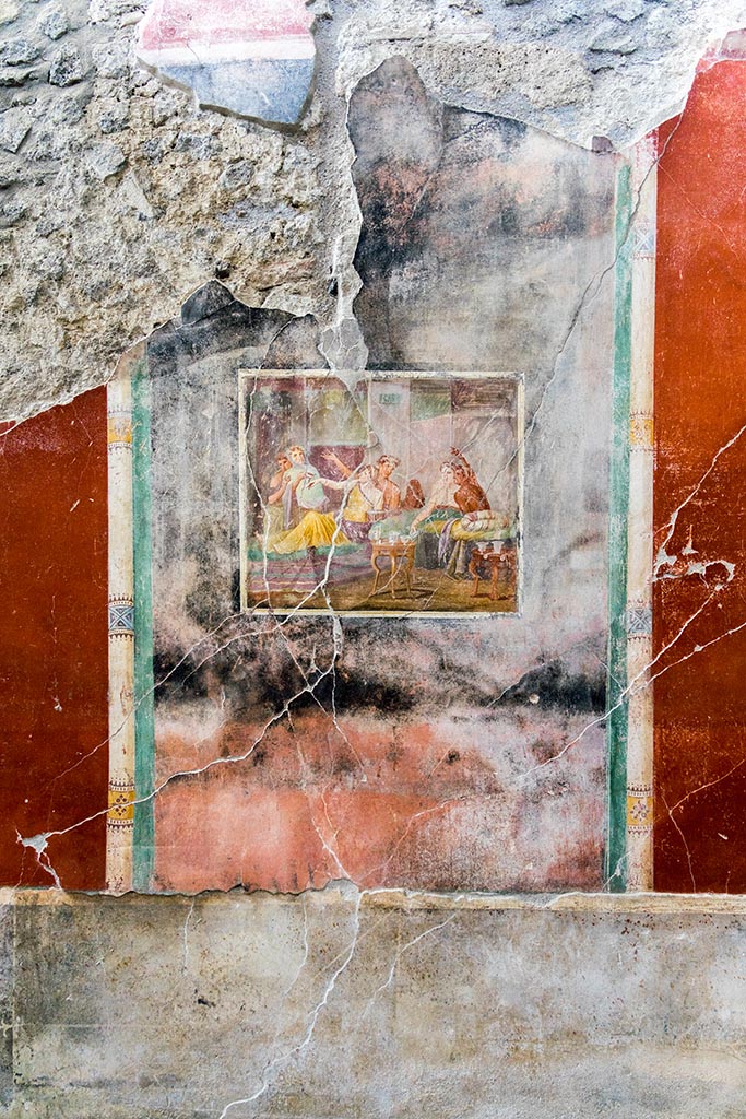 IX.12.6 Pompeii. July 2024.
Room “m”, west wall of triclinium with central painting. Photo courtesy of Johannes Eber.