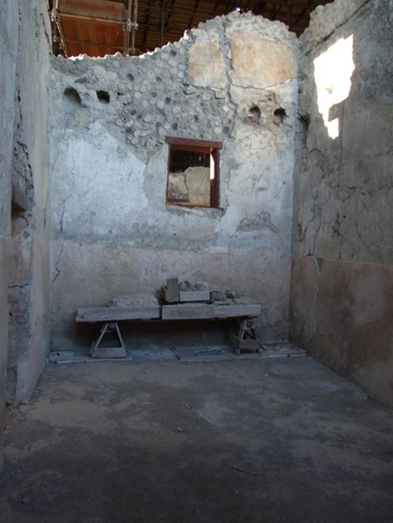 IX.12.6 Pompeii. March 2009. Room “c2”, north wall.