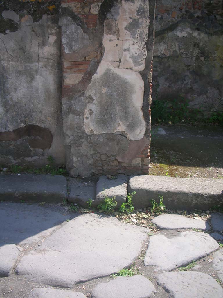 Porta Ercolano or Herculaneum Gate, Pompeii. May 2010. 
Detail from west side of gate at south end. Photo courtesy of Ivo van der Graaff.
