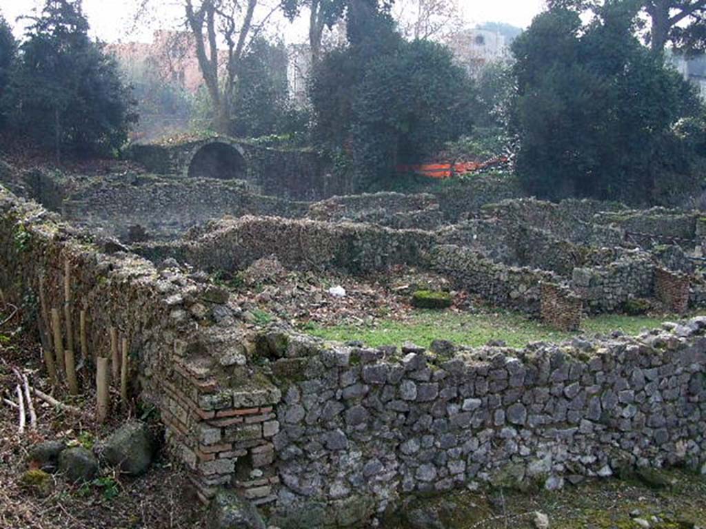 I.1.9 Pompeii. December 2006. Looking south across rear of I.1.9 towards Stabian Gate.