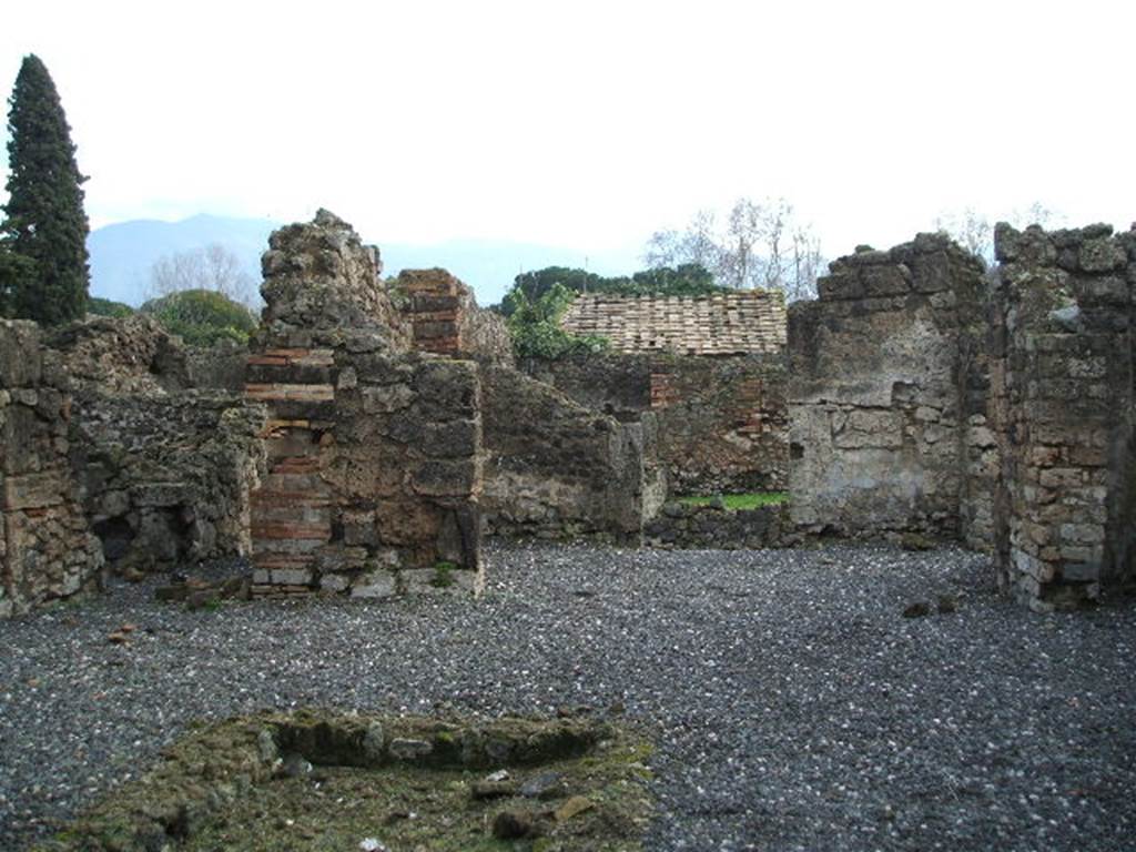 I.3.23 Pompeii. December 2006. Looking south towards tablinum, with window onto 3-sided peristyle on south side of atrium.