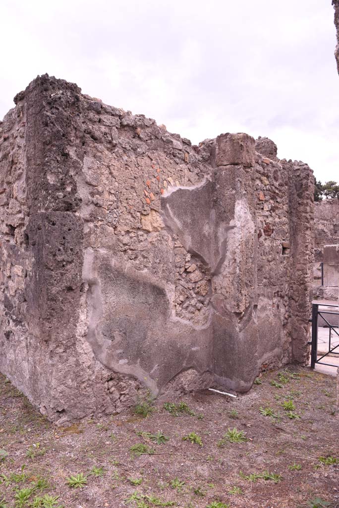I.4.9 Pompeii. October 2019. Looking towards south side of entrance corridor/fauces/vestibule.
Foto Tobias Busen, ERC Grant 681269 DCOR.
