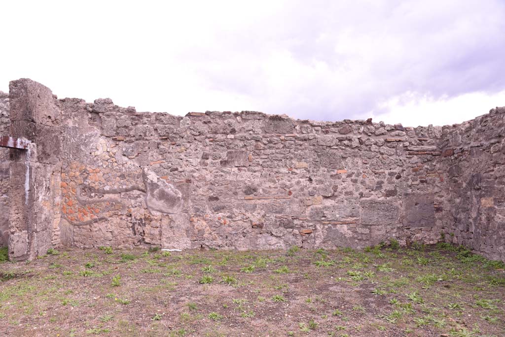 I.4.9 Pompeii. October 2019. Atrium b, south wall of atrium, without rooms.
Foto Tobias Busen, ERC Grant 681269 DCOR.
