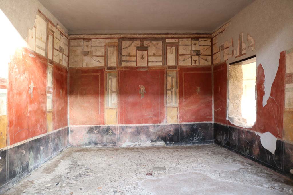 I.6.7 Pompeii. December 2018. Looking into large oecus on east side of atrium. Photo courtesy of Aude Durand.