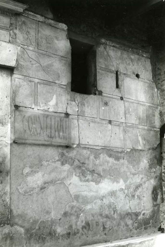 I.6.15 Pompeii. 1968. Casa dei Ceii or di Fabio e Tyranno, right side.  Photo courtesy of Anne Laidlaw.
American Academy in Rome, Photographic Archive. Laidlaw collection _P_68_6_14.
