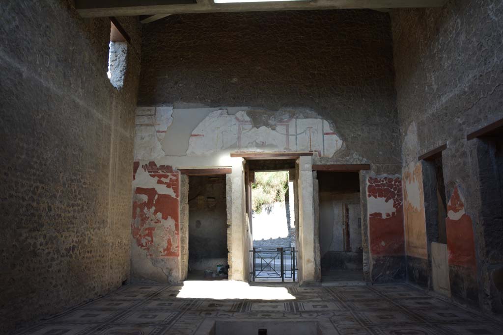 I.7.1 Pompeii. October 2019. Looking towards north wall of atrium with three doorways.
Foto Annette Haug, ERC Grant 681269 DCOR.
