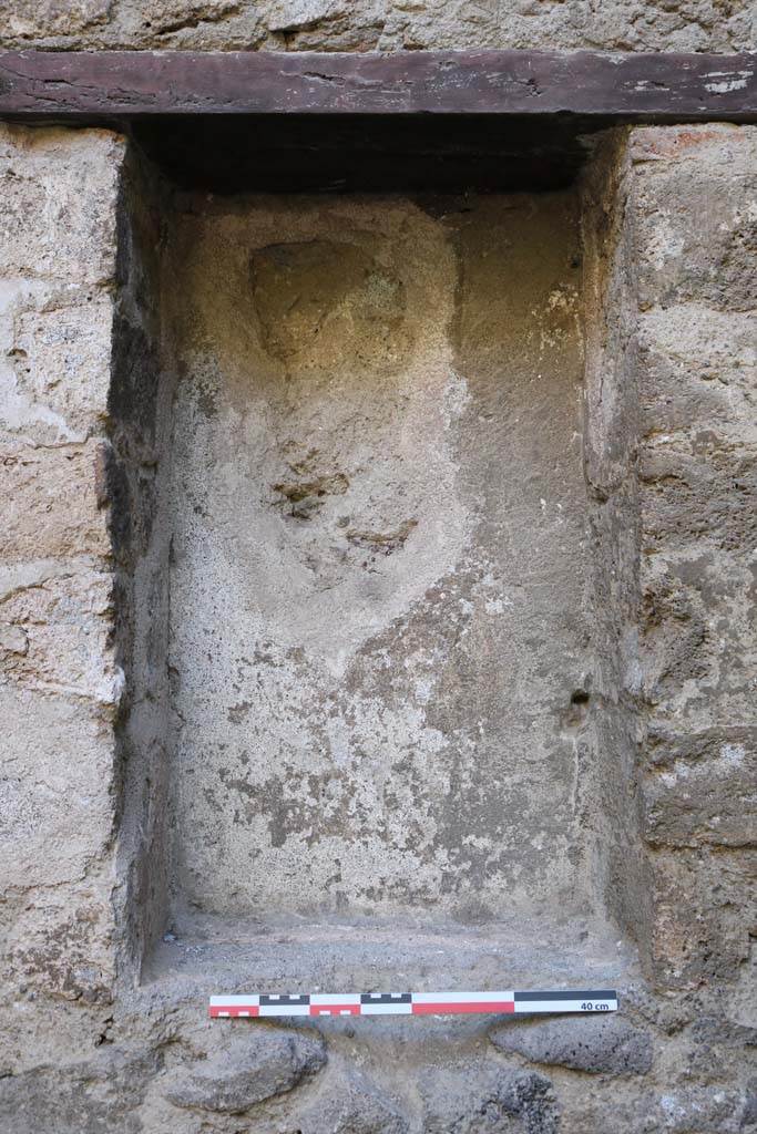 I.7.6 Pompeii. December 2018. Niche or cupboard in south wall. Photo courtesy of Aude Durand.

