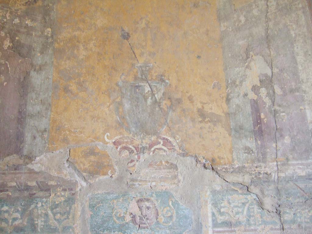 I.10.4 Pompeii. May 2006. Room 19, south wall.