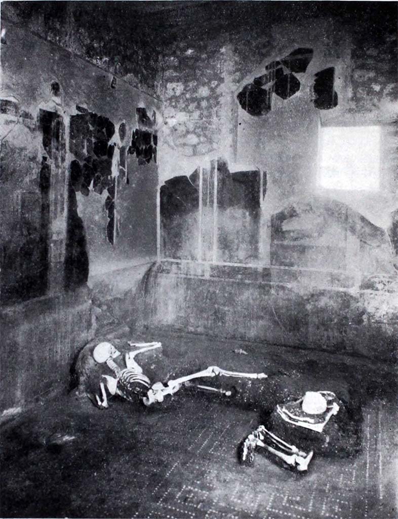 I.10.7 Pompeii. 1934. Room 9, looking towards north-west corner of triclinium, with remains of skeletons.
See Notizie degli Scavi di Antichità, 1934, p. 286, fig. 10.
