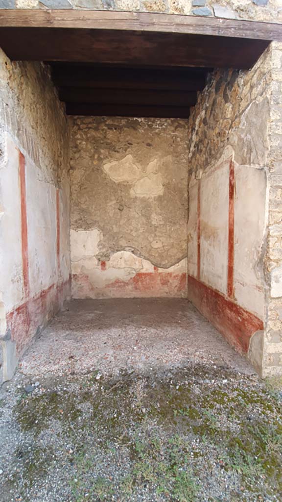 I.11.1 Pompeii. July 2021. Looking east into ala.
Foto Annette Haug, ERC Grant 681269 DÉCOR.
