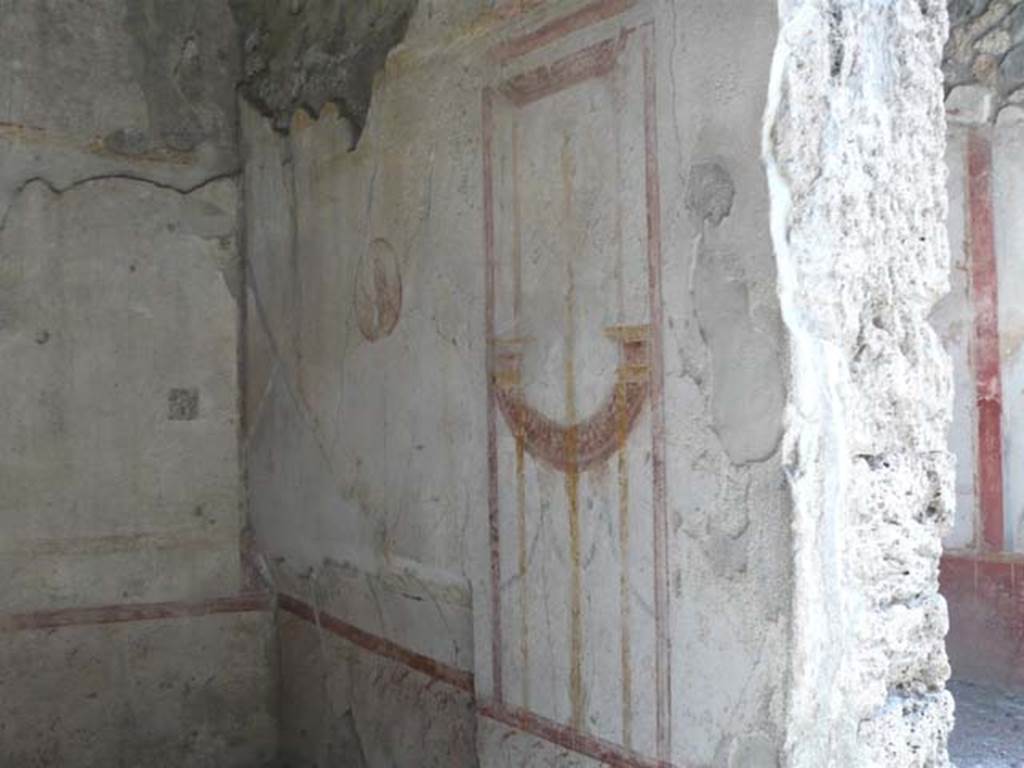 I.11.1 Pompeii. May 2012. South wall of the cubiculum. Photo courtesy of Buzz Ferebee.