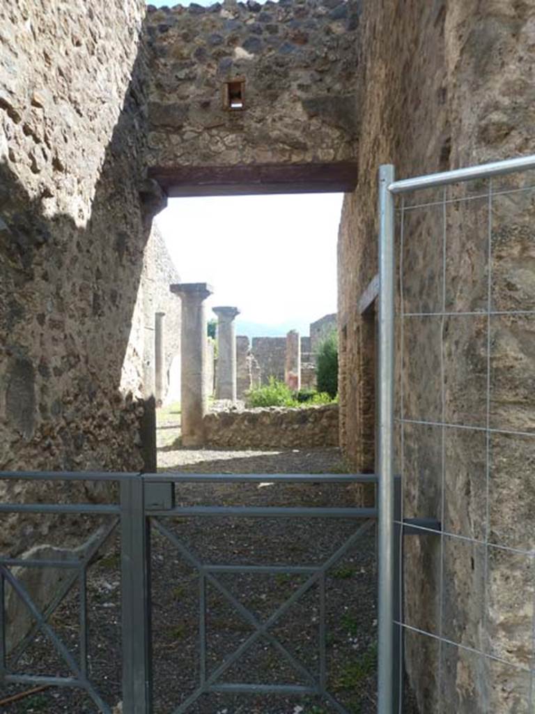 I.13.1 Pompeii. September 2015. Looking south through entrance doorway. 