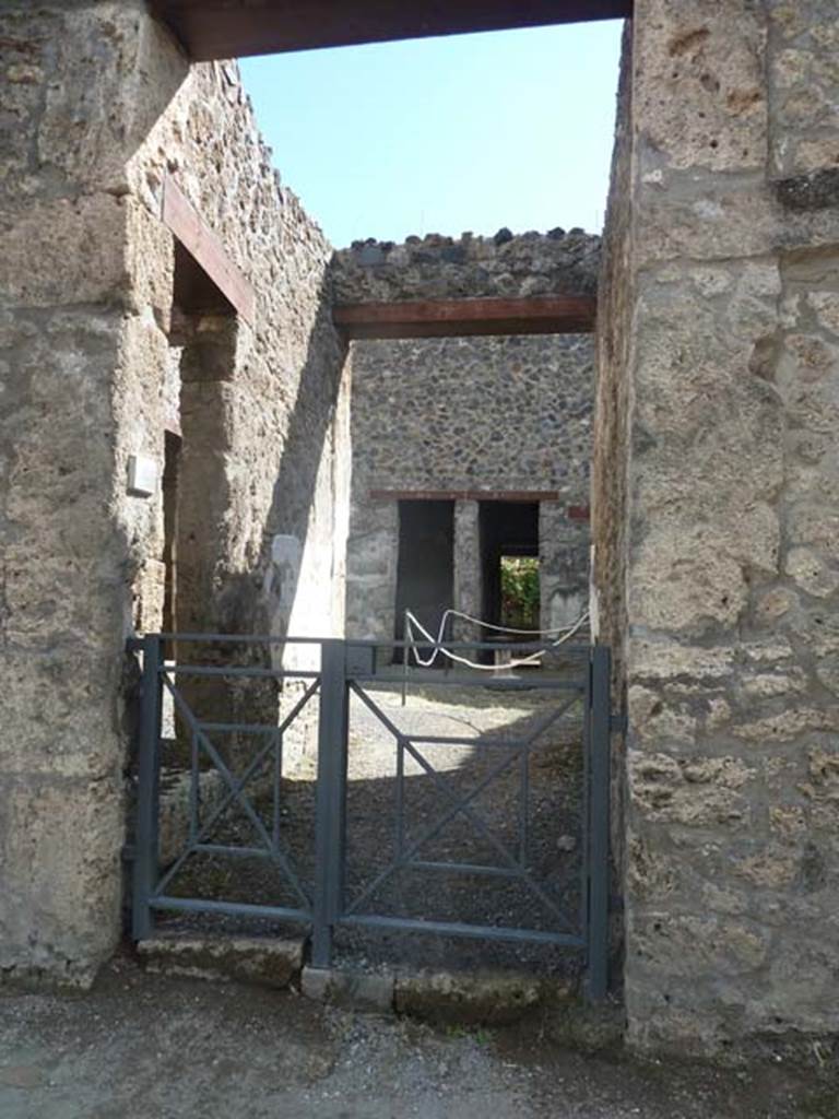 I.13.2 Pompeii. September 2015. Looking south through entrance doorway.