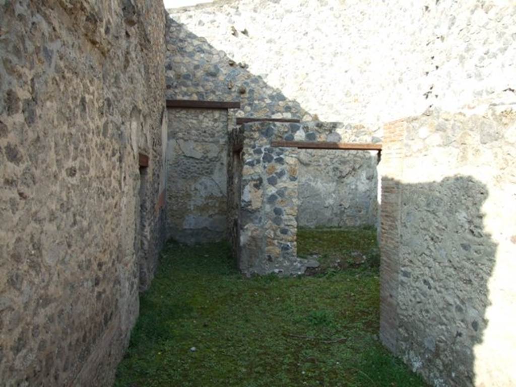 I.14.14 Pompeii.   Stable?  December 2007.  Two rooms on north side.