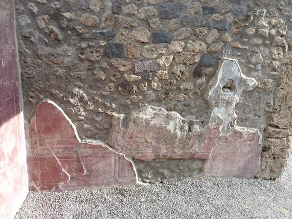I.21.2 Pompeii. September 2015. South wall of cubiculum.