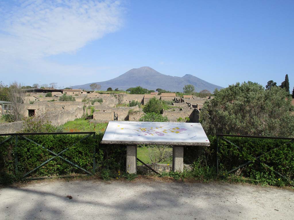 I.21.2 Pompeii. April 2019. Looking north from vantage point at south end of insula.
Photo courtesy of Rick Bauer.
